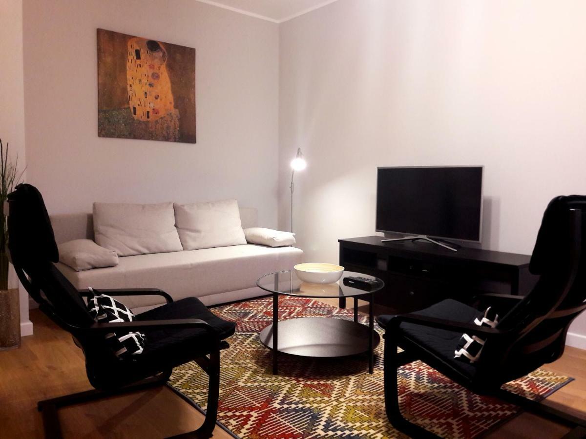 Apartamento Modern&quiet in Royal Wilanów with Netflix Varsovia Exterior foto