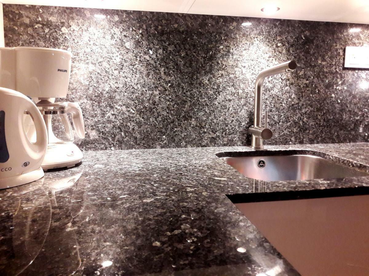 Apartamento Modern&quiet in Royal Wilanów with Netflix Varsovia Exterior foto